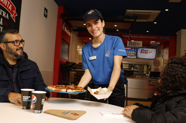 Domino's Pizza cierra 2023 con más de 650 nuevos empleos