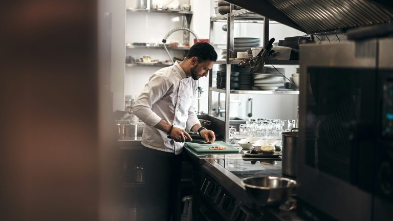 La alta gastronomía y hostelería aumentará su facturación un 8% en España hasta 2027